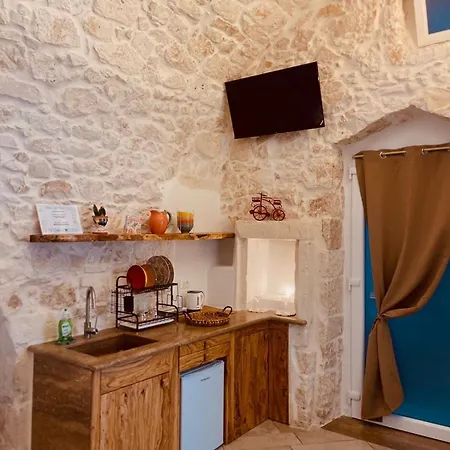 Bed & Breakfast Luxury Of 3*