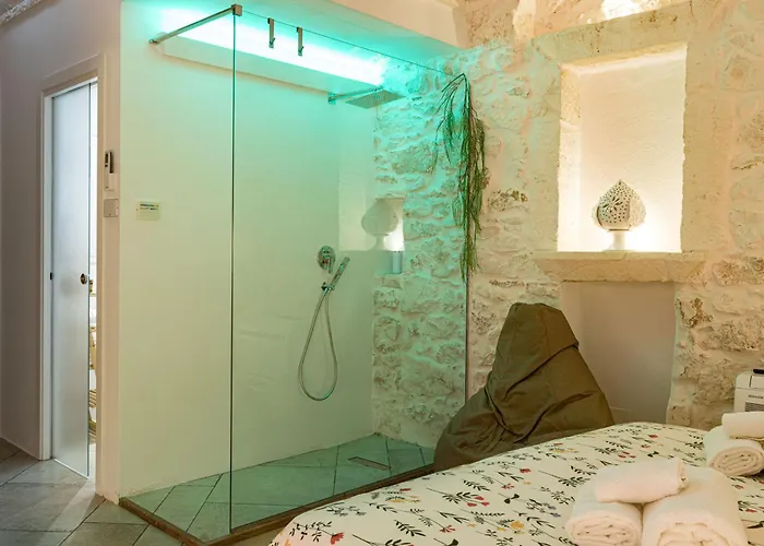 Couette-café Luxury Of 3*